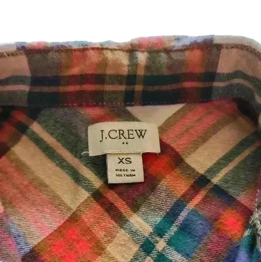 J Crew XS Classic Woman's Plaid Cozy Soft Flannel Shirt - Picture 2 of 4